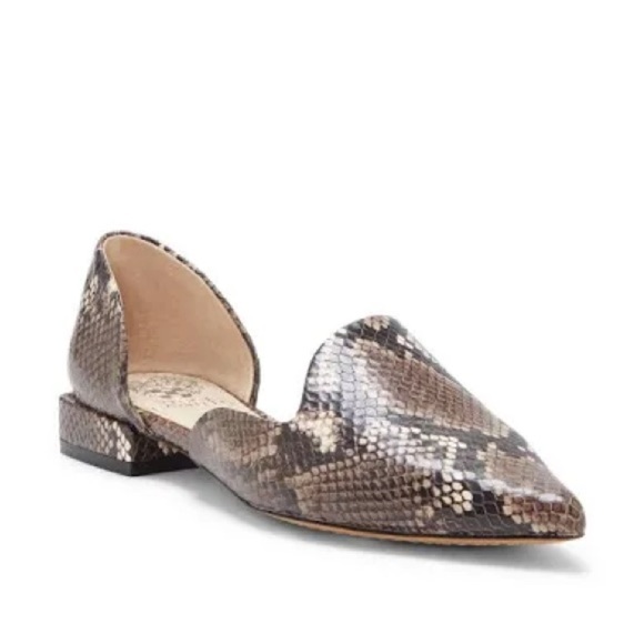 Vince Camuto Cruiz snakeskin flats - Picture 1 of 8
